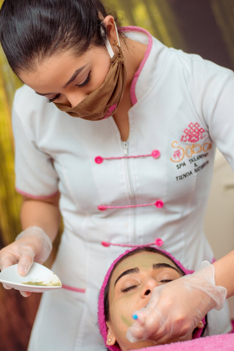Limpieza Detox Thai con mascarilla orgánica en Sabai Spa